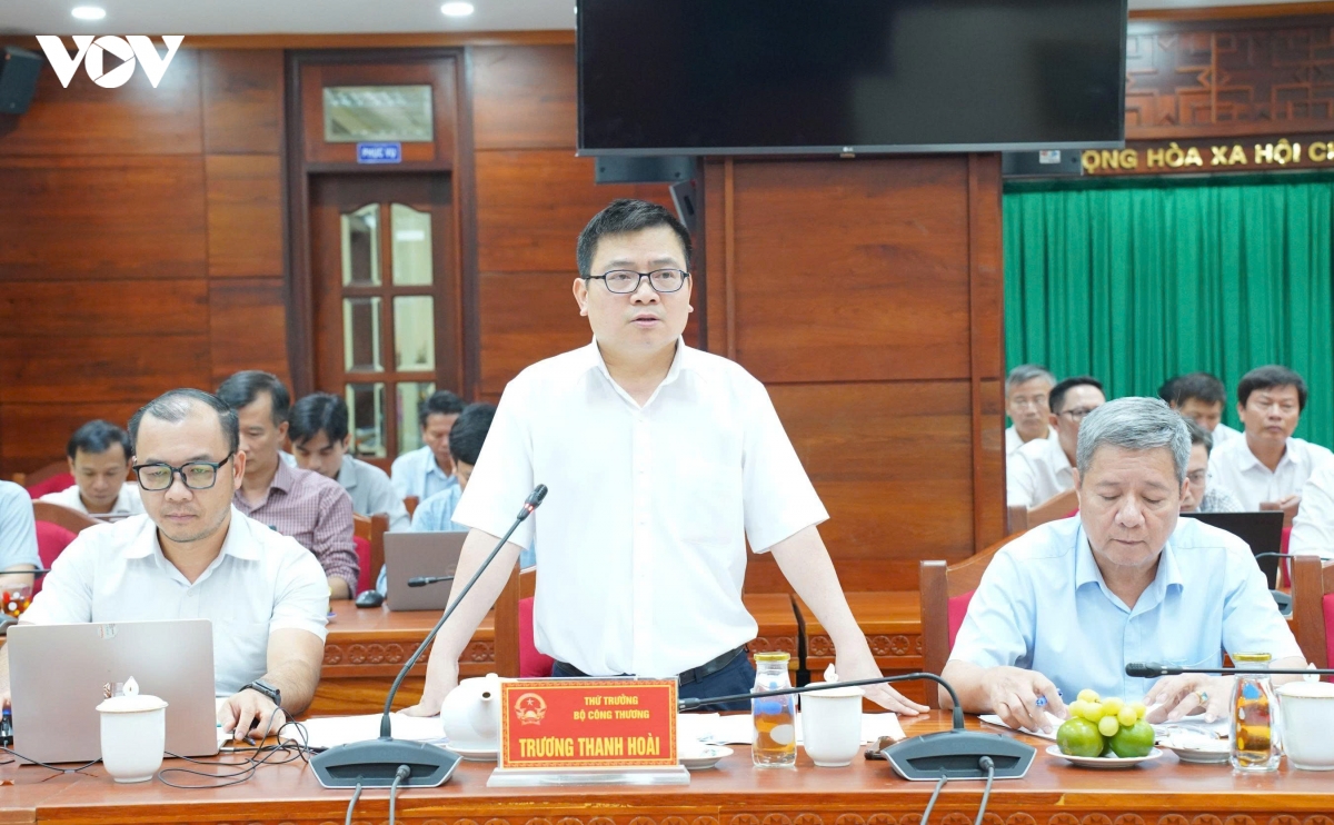 thu-truong-phat-bieu-.jpg