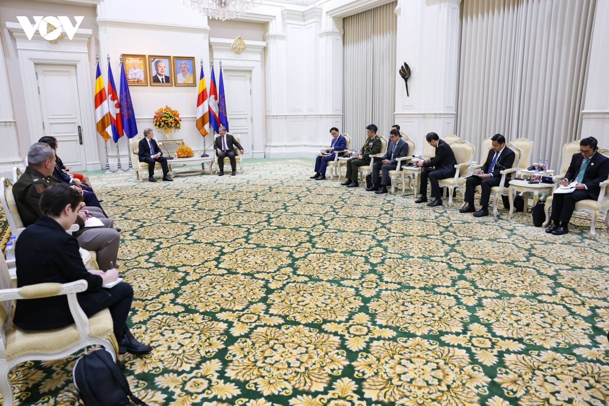 thu-tuong-campuchia-hun-manet-tiep-thu-truong-phu-trach-chinh-sach-bo-chien-tranh-my-elbridge-a.-colby-2.jpg