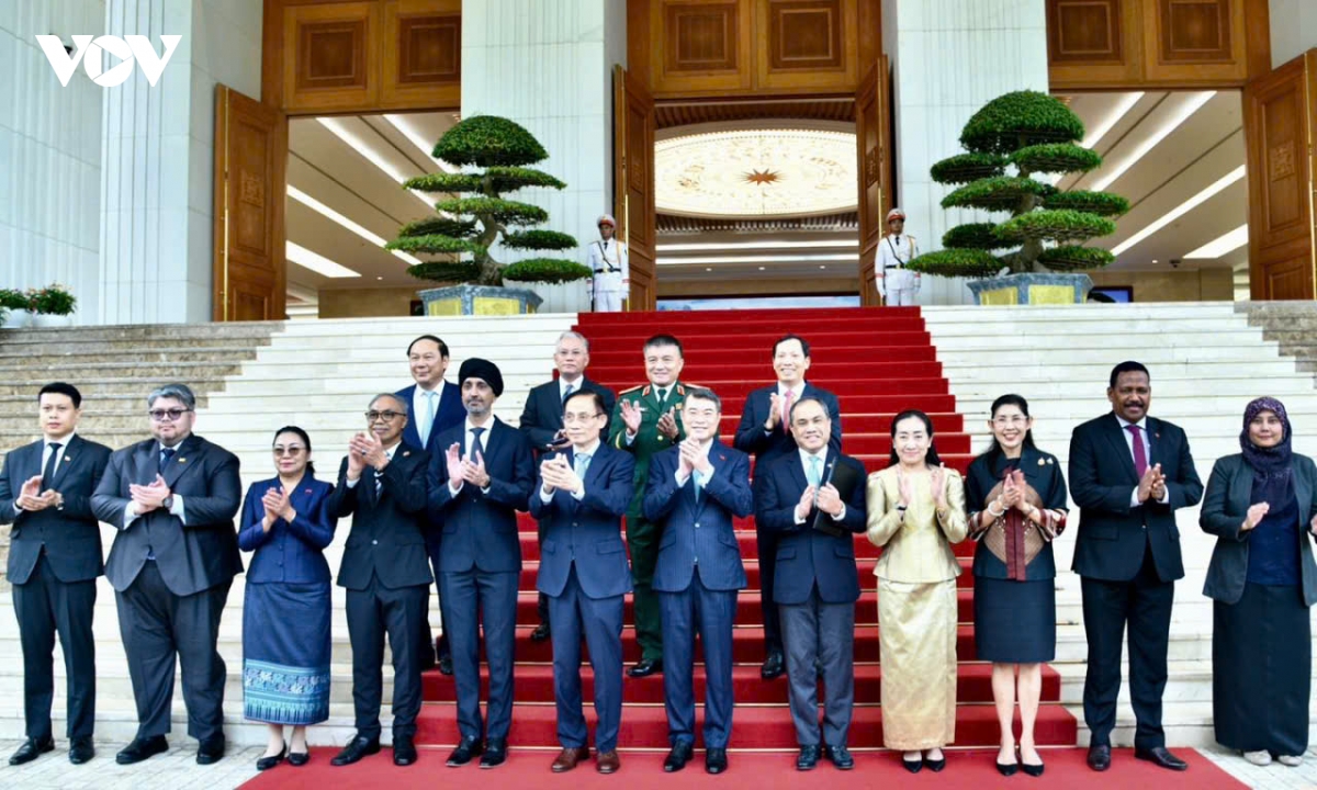 thu-tuong-le-minh-hung-3_2.jpg