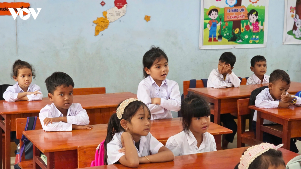 tieng-viet-anh-2.jpg