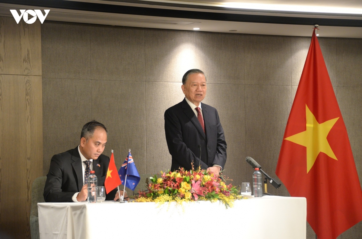to-lam-1-copy.jpg