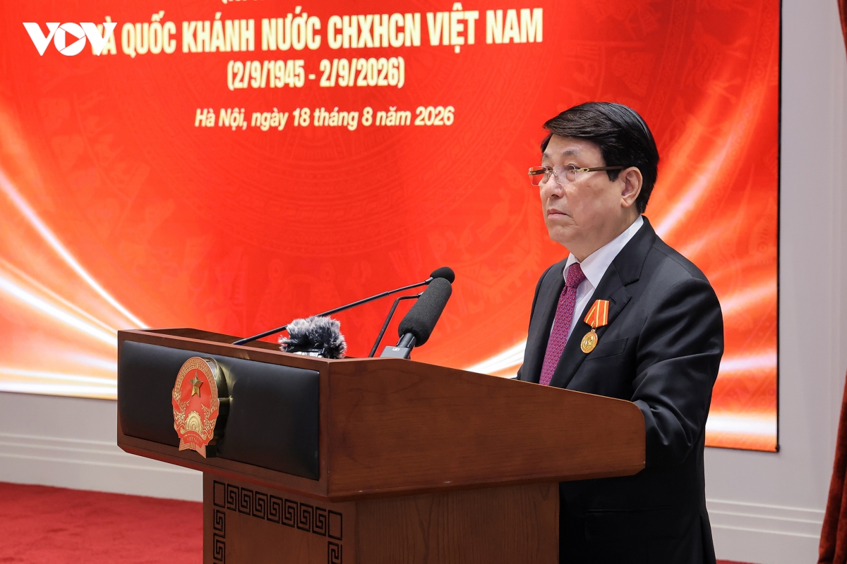 tong-bi-thu-chu-tich-nuoc-to-lam-gap-mat-nguyen-lanh-dao-8.jpg