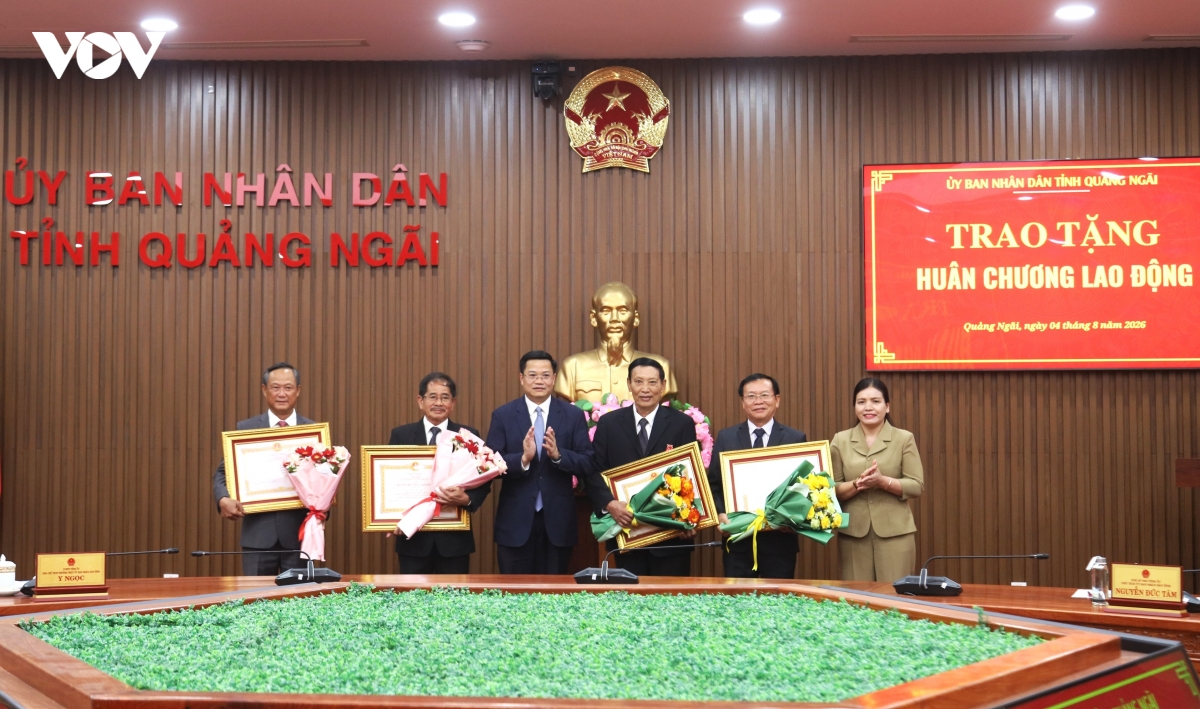 trao-huan-chuong-o1.jpg
