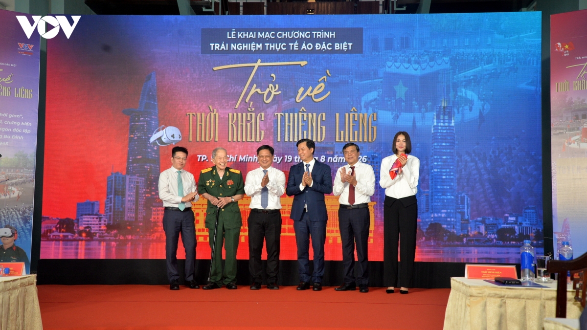 tro-ve-thoi-khac-thieng-lieng-tai-dinh-doc-lap-9_1.jpg