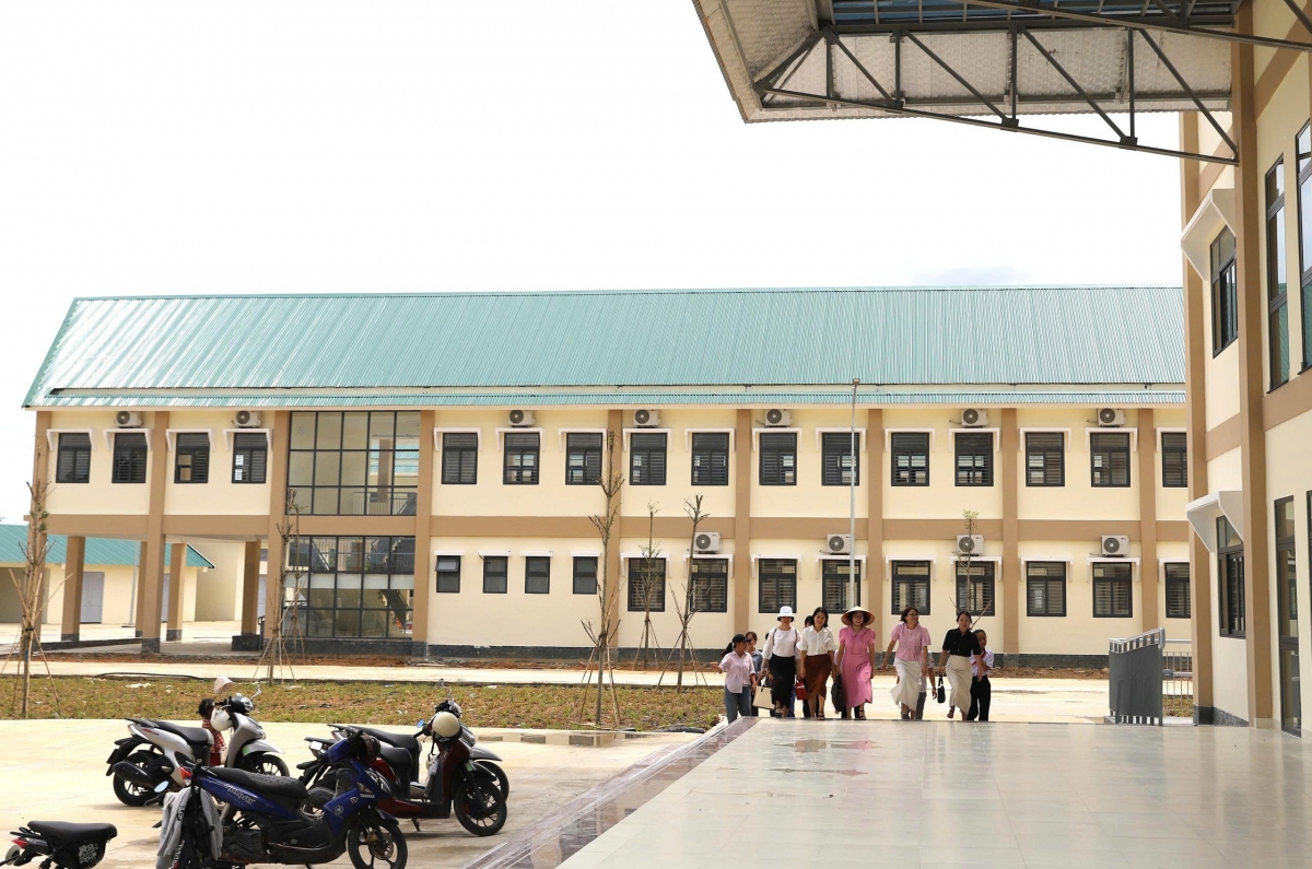 truong-buon-don-4.jpg