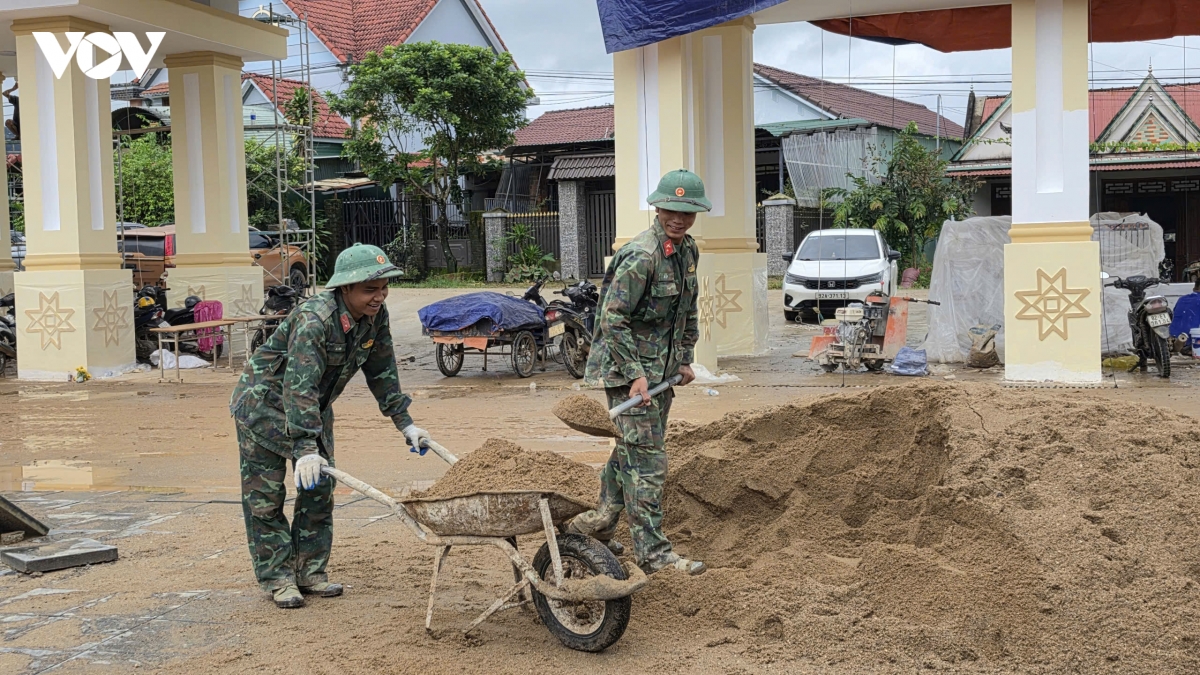 truong-duc-nong-03.jpg