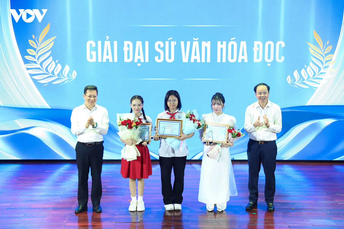 van-hoa-doc-quang-ninh_4.jpg