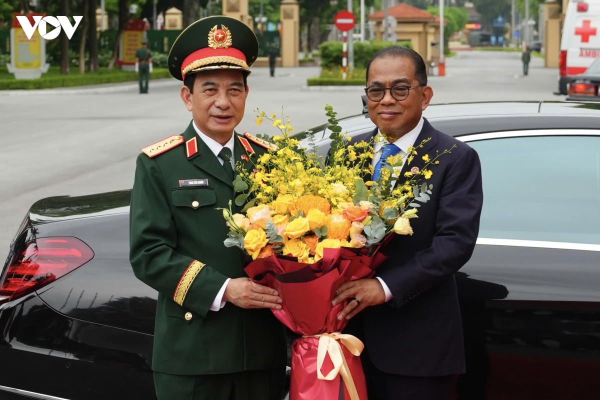 vov-bo-truong-quoc-phong-viet-nam-tiep-bo-truong-quoc-phong-malaysia-14.jpg