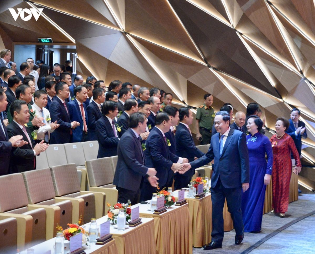 12-9-ctqh-du-brg-2.jpg