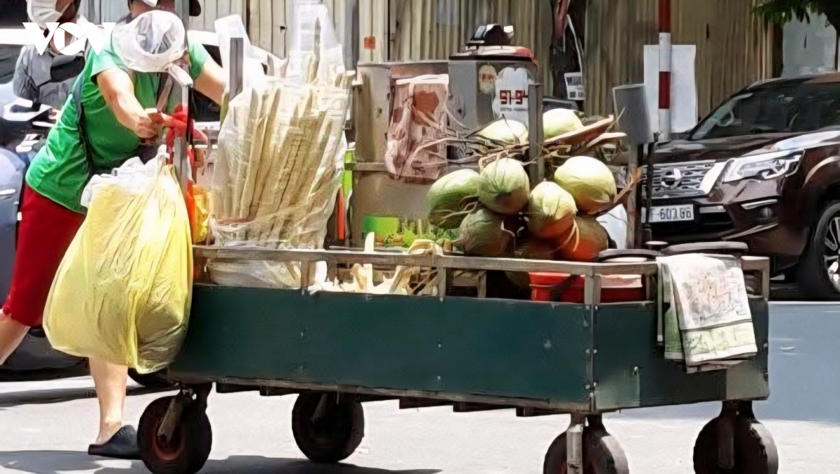 Không ít người lao động muốn tự nguyện đóng bảo hiểm mà chưa làm được