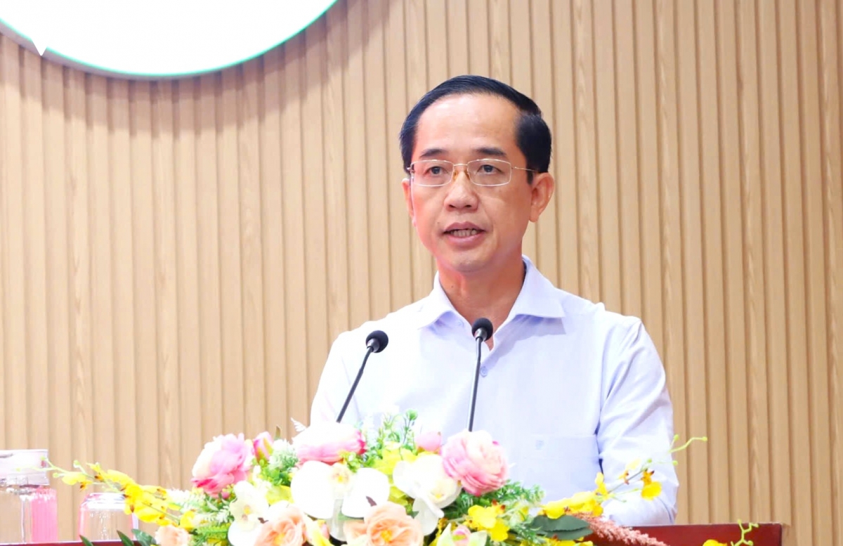 2-ong-ho-thanh-thuy-phat-bieu-tai-hoi-nghi.jpg