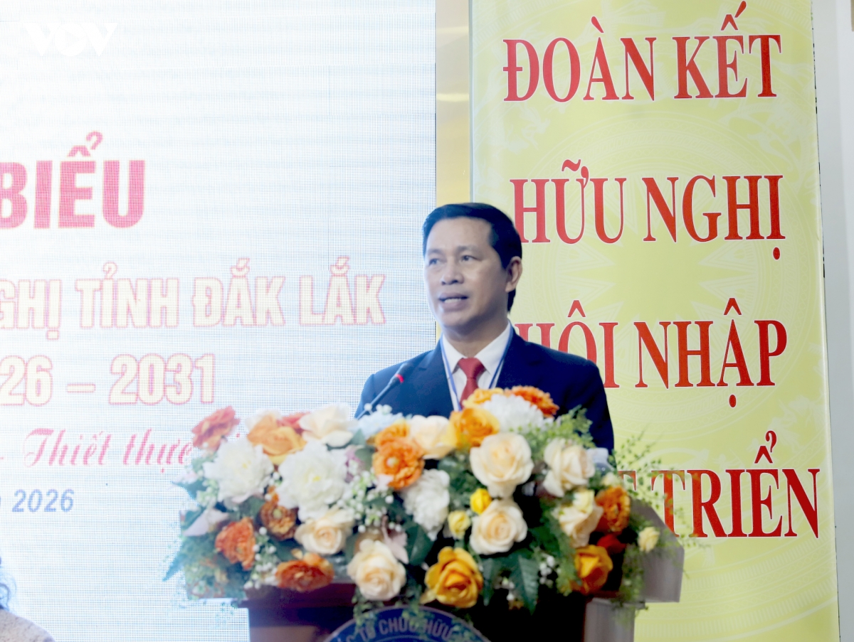 28-9-doi-ngoai-3.jpg