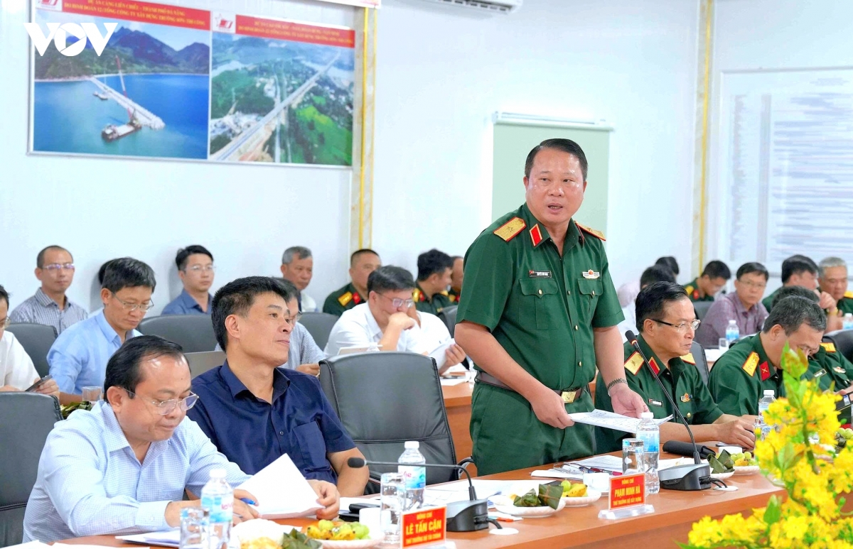 3-ptt-pham-gia-tuc-lam-viec-tai-ca-mau.jpg