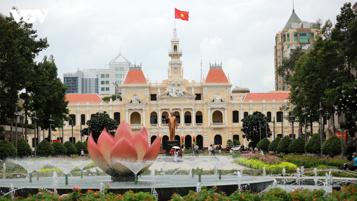 5.-khu-vuc-tuong-dai-chu-tich-ho-chi-minh.jpg