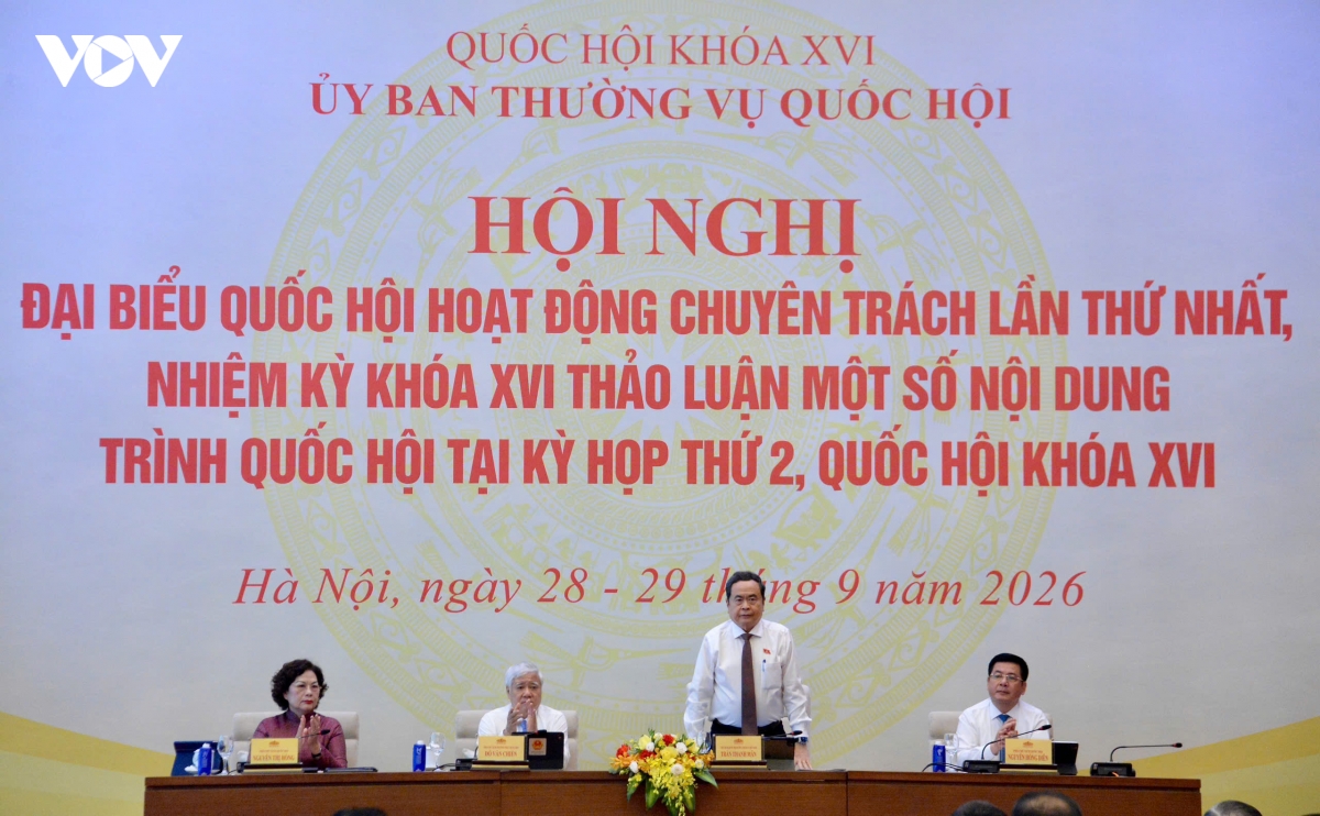 chu-tich-qh-6-3.jpg