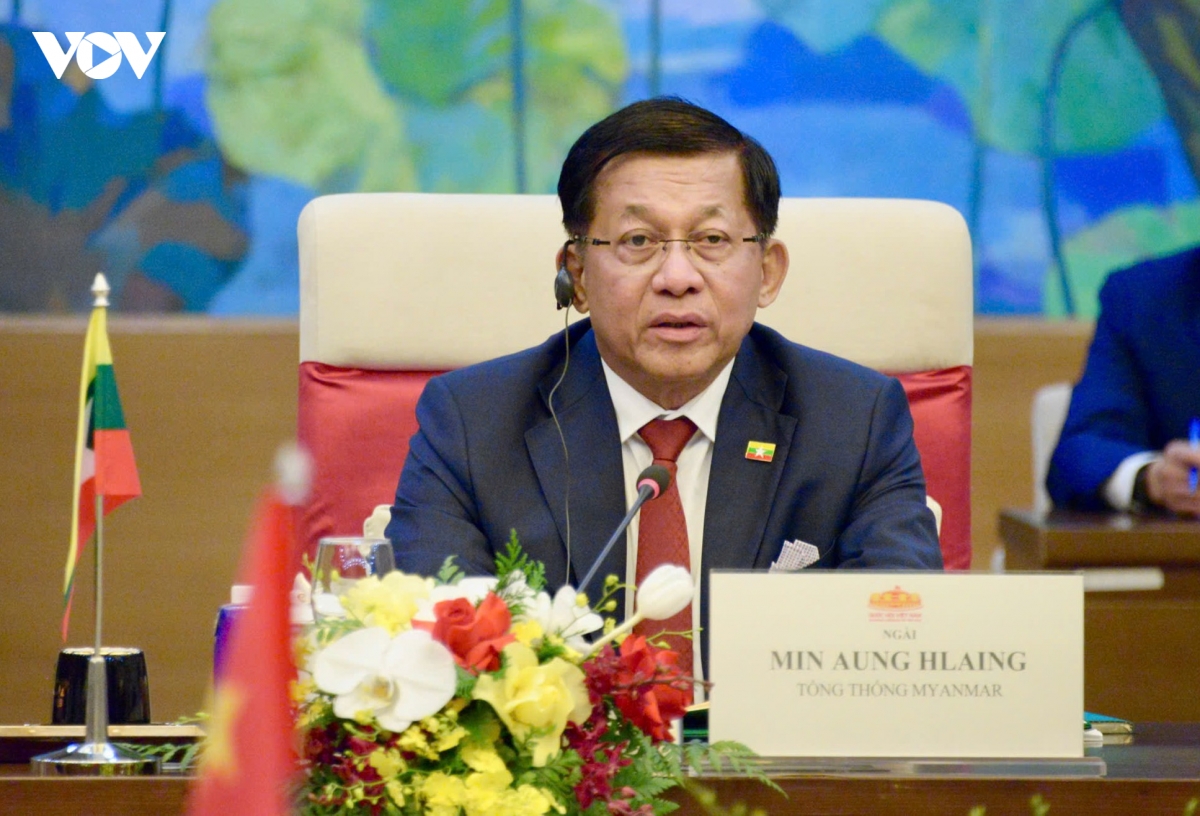chu-tich-quoc-hoi-tran-thanh-man-hoi-kien-tong-thong-myanmar-4.jpg