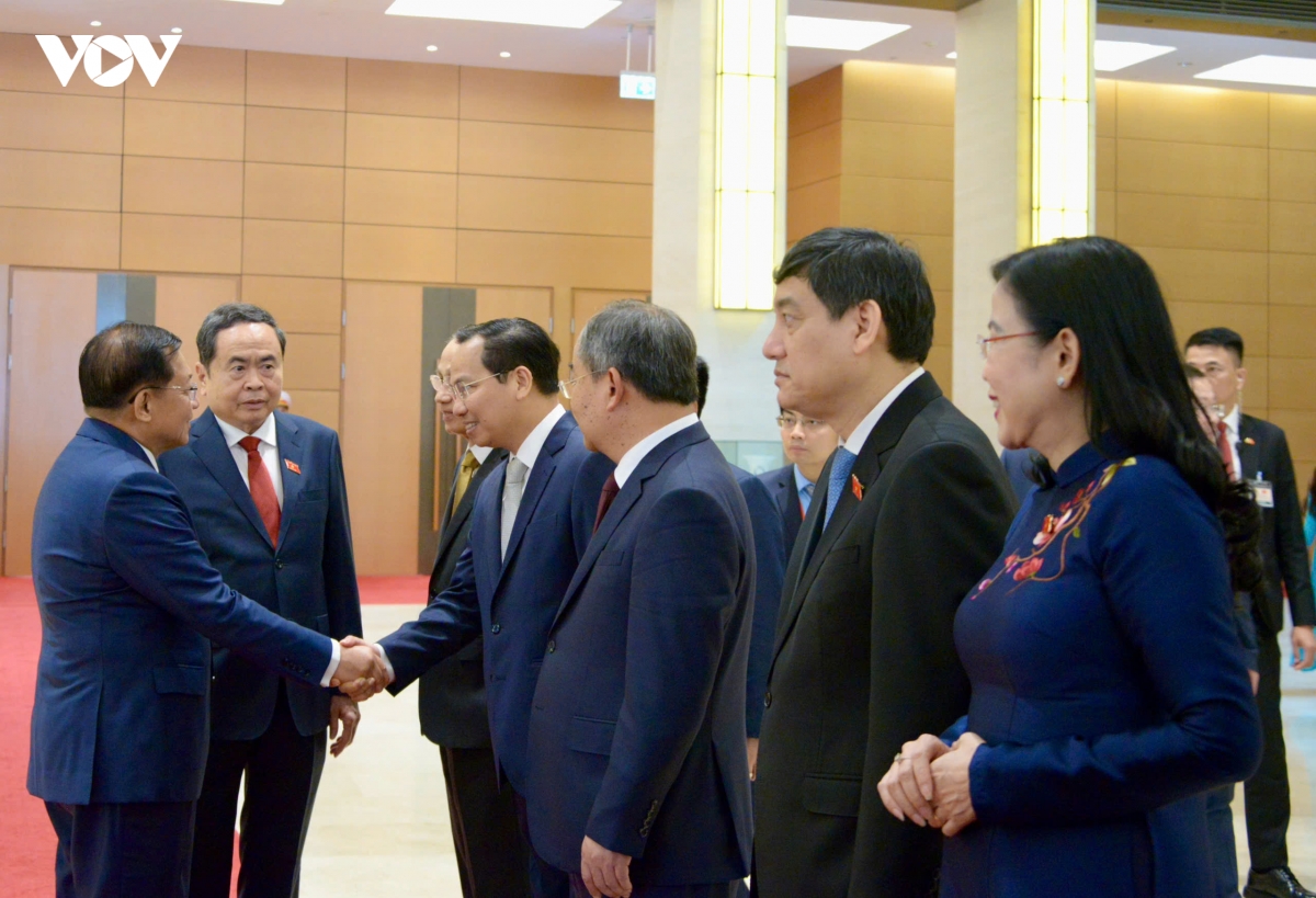 chu-tich-quoc-hoi-tran-thanh-man-hoi-kien-tong-thong-myanmar-8.jpg