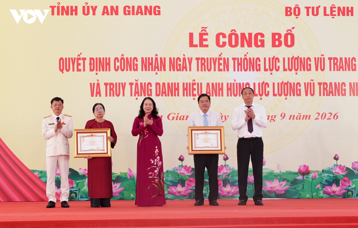 cong-bo2.jpg