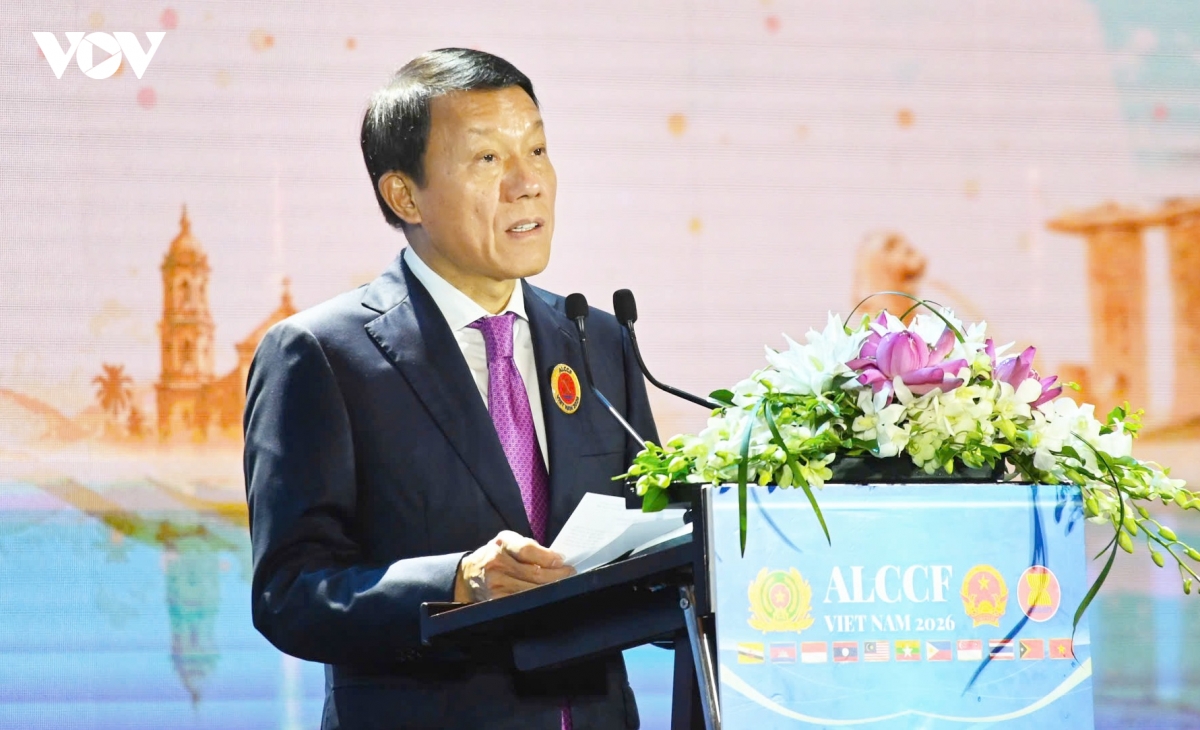 dai-tuong-luong-tam-quang-1.jpg