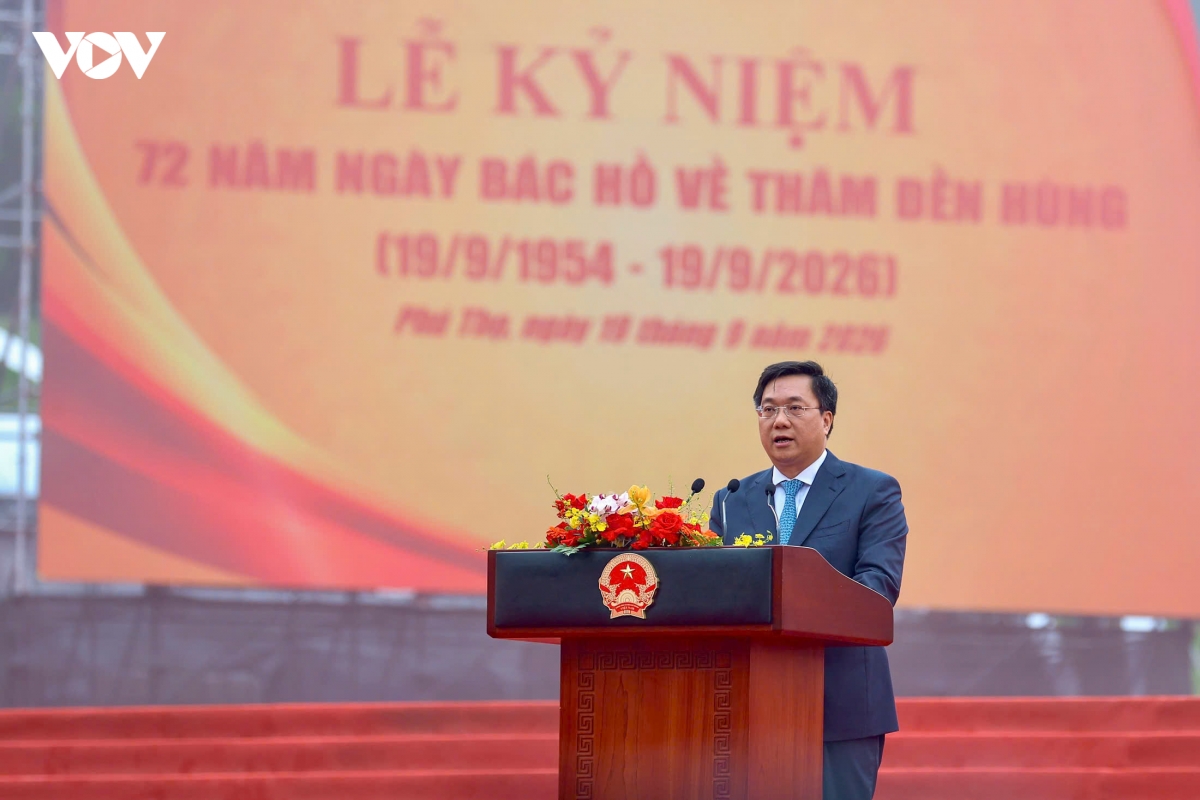 den-hung-6.jpg
