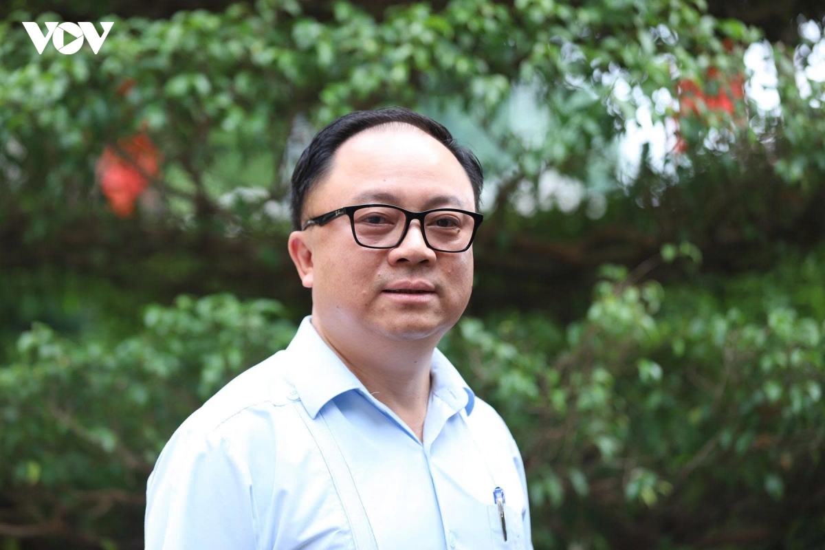 dinh-nam-thang.jpg