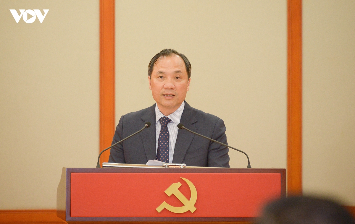 hoang-trung-dung.jpg