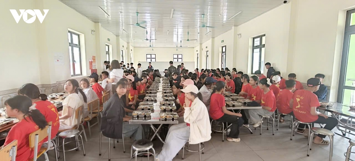 UBND tỉnh Điện Biên yêu cầu rà soát toàn diện việc thực hiện các chế độ, chính sách của Trung ương và địa phương đối với trẻ em, học sinh, học viên thuộc diện được hưởng