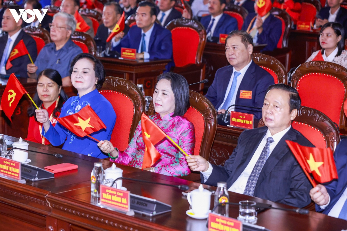 hoi-nghi-2-.jpg