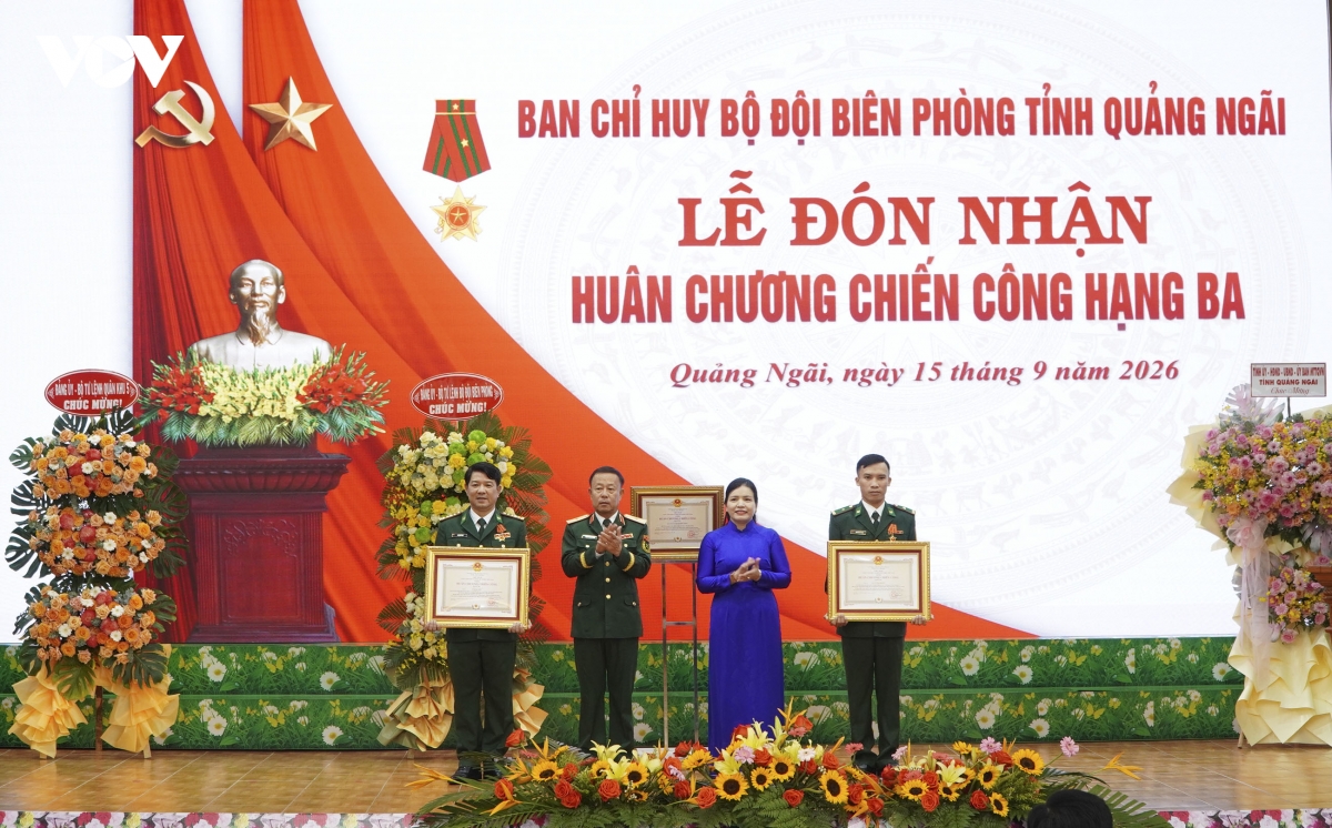 huan-chuong-02.jpg