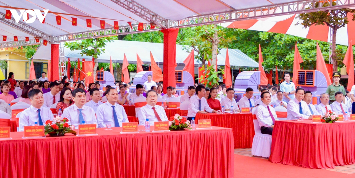 khai-giang-18357.jpg