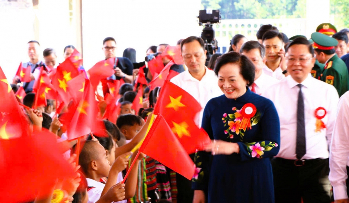 khai-giang-1_1.jpg
