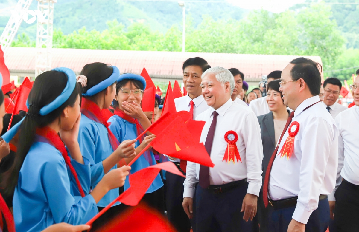 khai-giang-550.jpg