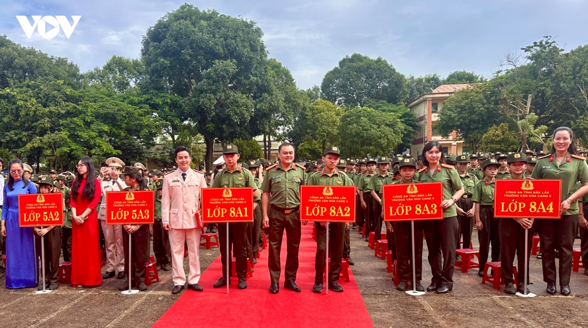 khai-giang-589.jpg
