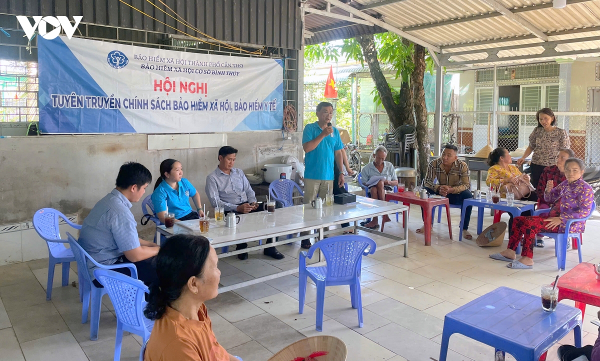 khi-nguoi-dan-chu-dong-tham-gia-va-duy-tri-se-giup-nguoi-dan-an-tam-gop-phan-giam-ganh-nang-chi-phi-kham.jpg