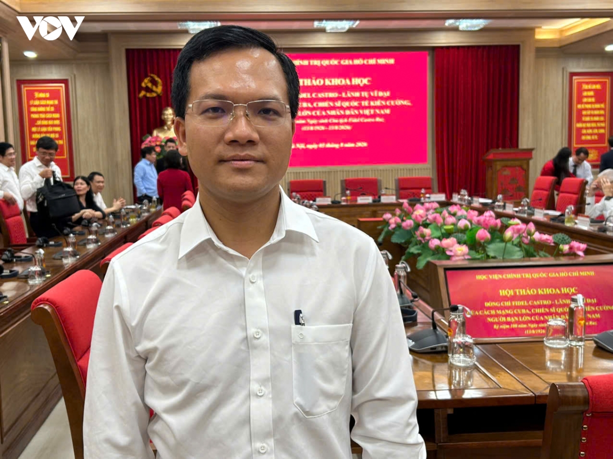 le-trung-kien.jpg