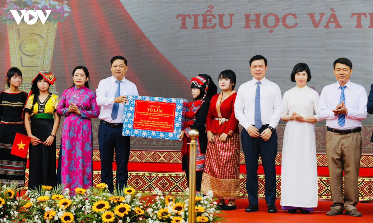 truong-noi-tru-buon-don-1.jpeg