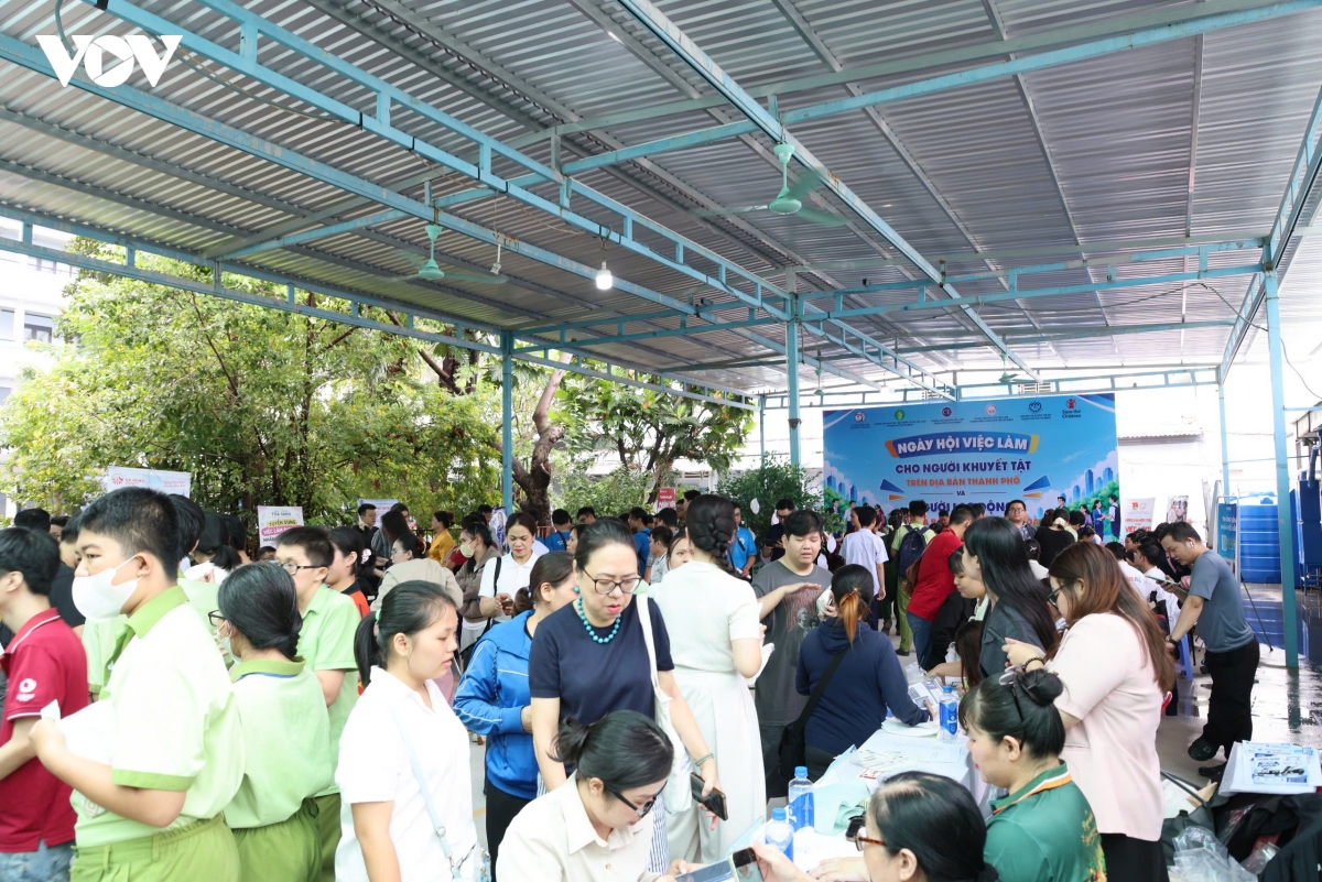 viec-lam-2.jpg