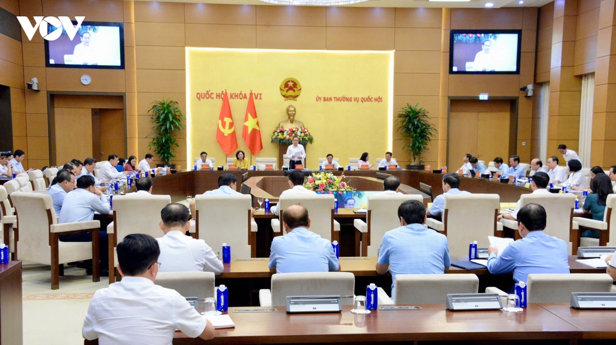16-10-ctqh-chu-tri-hn-chuan-bi-cho-ky-hop-7.jpg
