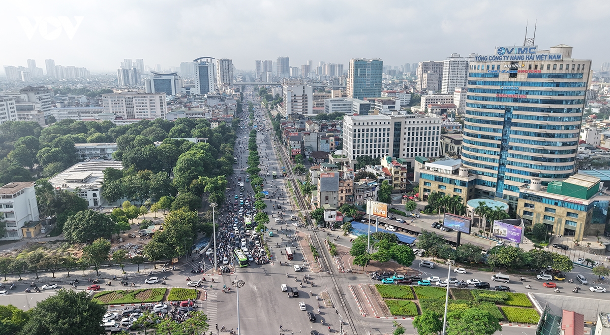 canh-quan-quoc-lo-1.jpg