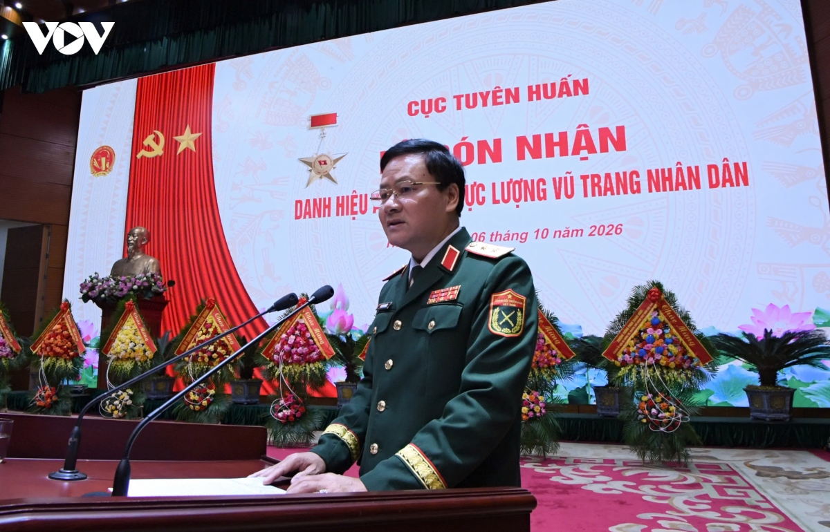 cuc-tuyen-huan-nhan-danh-hieu-anh-hung-luc-luong-vu-trang-3_1.jpg