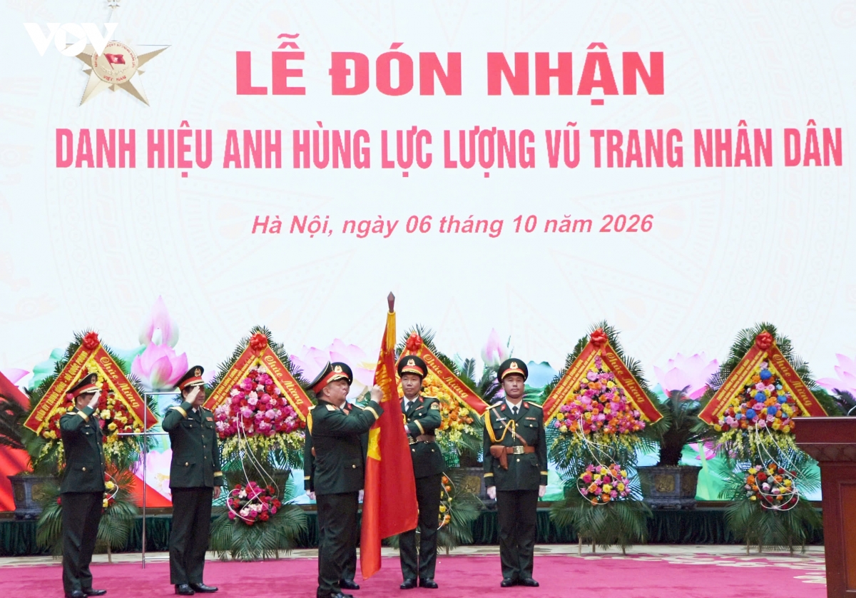 cuc-tuyen-huan-nhan-danh-hieu-anh-hung-luc-luong-vu-trang-5.jpg