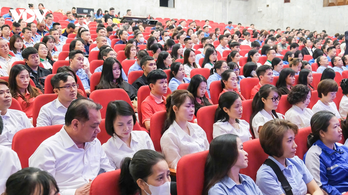doanh-nghiep-tieu-bieu-4.jpg