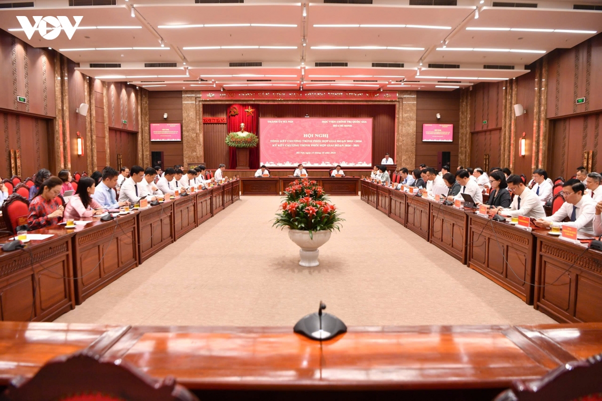 ha-noi-va-hoc-vien-chinh-tri-quoc-gia-hcm-tong-ket-2.jpg