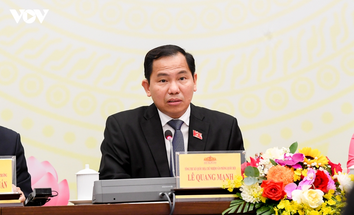 hop-bao-quoc-hoi-1-6079.jpg