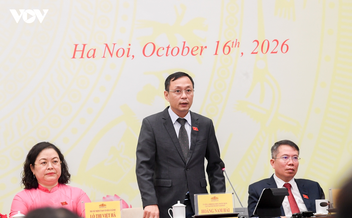 hop-bao-quoc-hoi-1-6093.jpg