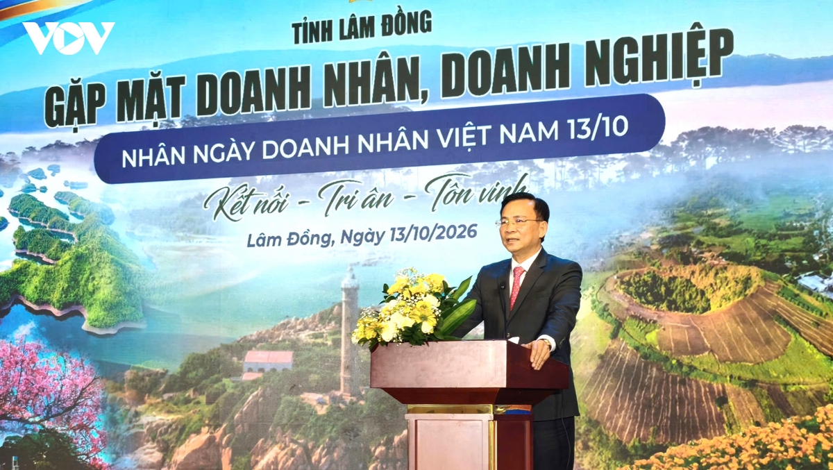 lam-dong-dong-hanh-cung-doanh-nghiep-1.jpg