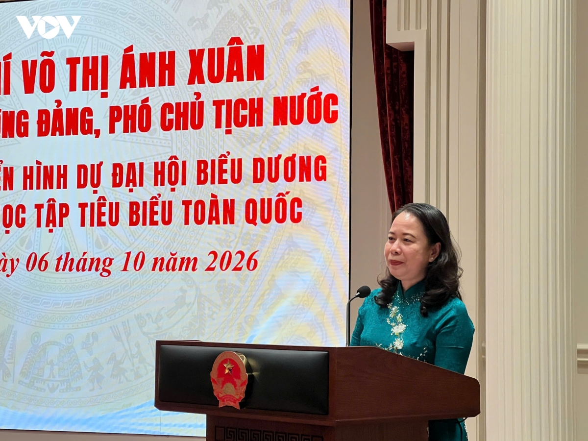 pho-chu-tich-vo-thi-anh-xuan.jpg