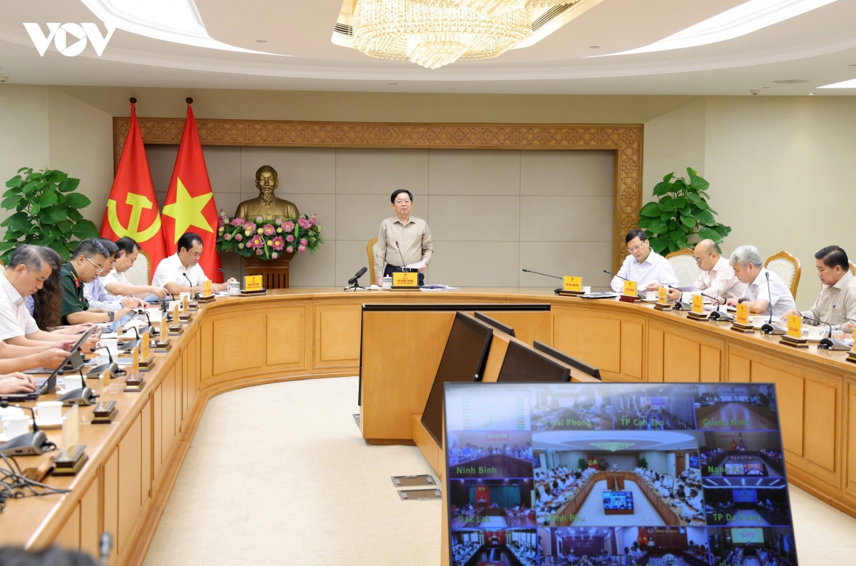 pho-thu-tuong-ho-quoc-dung-chu-tri.jpg