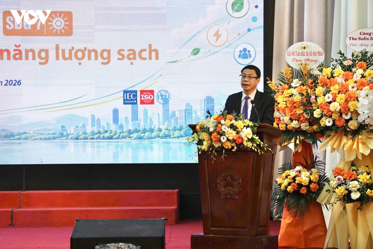 thu-truong-le-xuan-dinh.jpg
