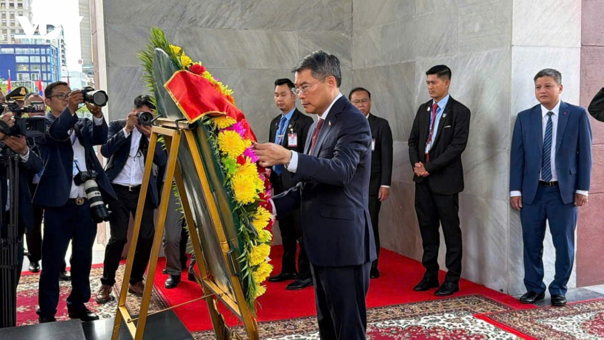 thu-tuong-le-minh-hung-tham-campuchia.jpg